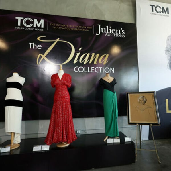 Princess Diana dress sells for record .1 million at auction