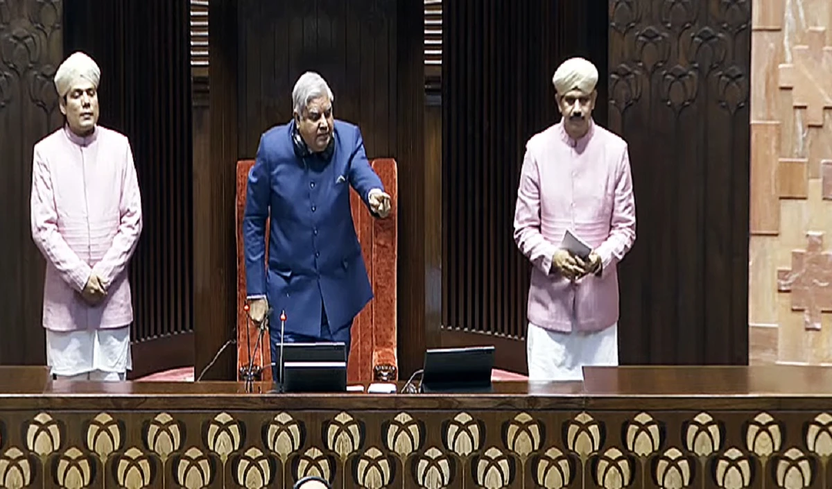 Parliament Diary: विपक्ष के 14 सांसद निलंबित, हंगामे के चलते दोनों सदनों की कार्यवाही स्थगित