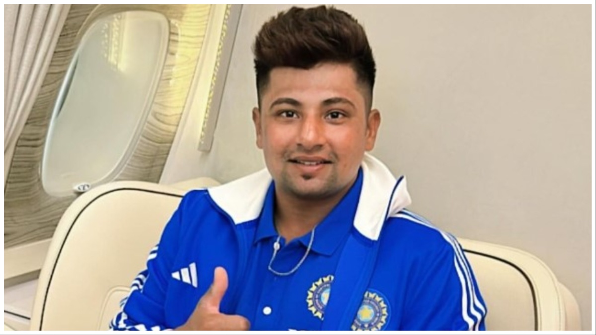 Sarfaraz Khan reached South Africa will play match for India A | साउथ अफ्रीका पहुंचा ये क्रिकेटर, टीम इंडिया में एंट्री का इंतजार