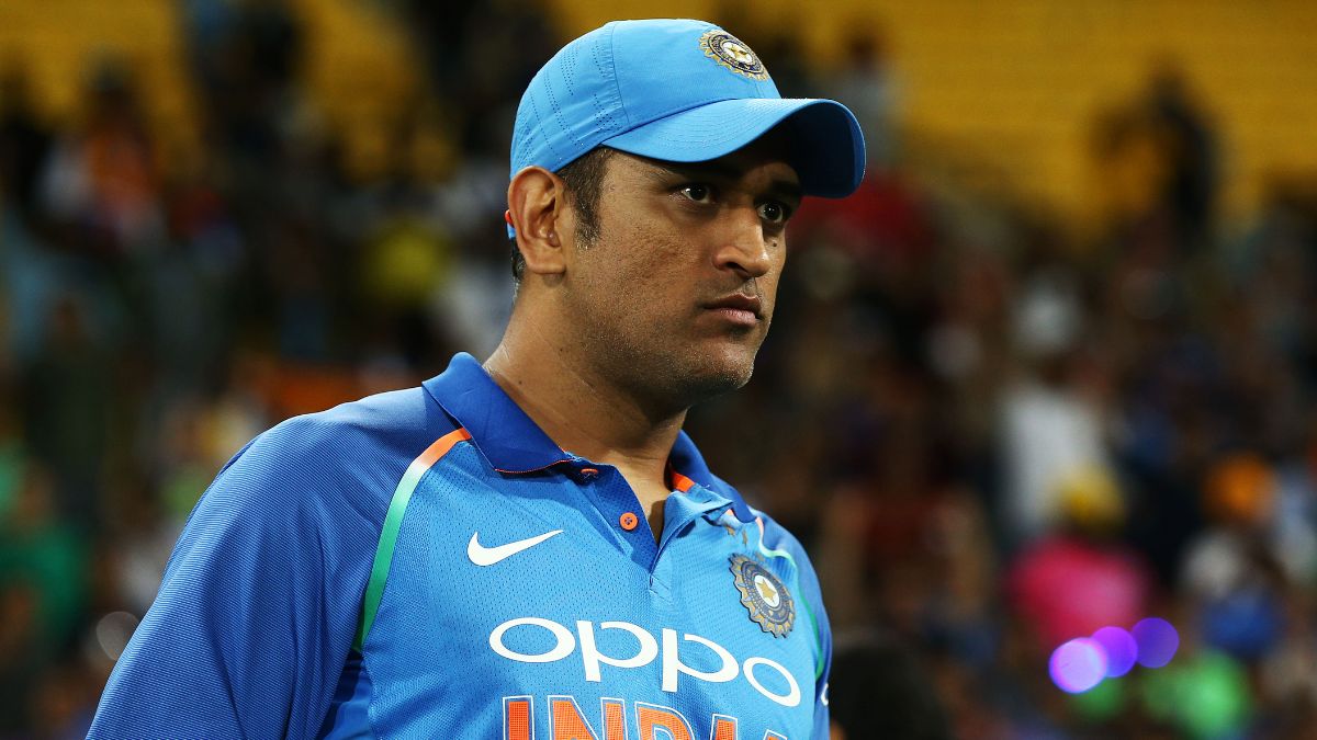 Defamation case filed against MS Dhoni by former business partner Mihir Diwakar | MS Dhoni: एमएस धोनी के खिलाफ मानहानि का मुकदमा दर्ज, जानें क्या है पूरा माजरा