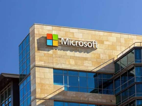 ड्रीम कंपनी Microsoft में नौकरी के लिए 30 से ज्यादा बार किया अप्लाई, जब मिली नौकरी तो एक साल में ही बोल दिया बाय