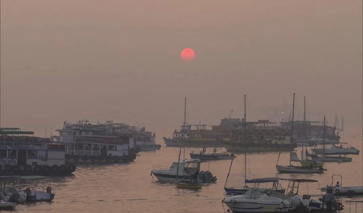 Mumbai में समुद्री सुरक्षा में लगी सेंध, आतंकी हमले के खतरे के बीच Gateway of India पर पकड़ी गई कुवैत की बोट