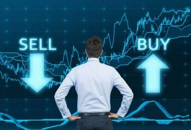 Stocks to Sell: फटाफट बेच डालें ये तीन शेयर, नहीं तो 30% डूब सकता है पैसा