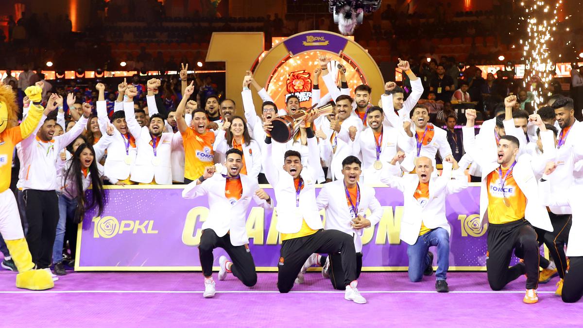 Puneri Paltan crowned PKL Season 10 champion; beats Haryana Steelers in low-scoring final