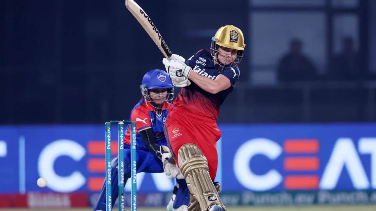 WPL 2024 final dc vs rcb head to head record royal challengers bangalore vs delhi capitals | WPL 2024: दिल्ली को कैसे हराएगी RCB? इन आंकड़ो ने बढ़ाई फैंस की धड़कन!