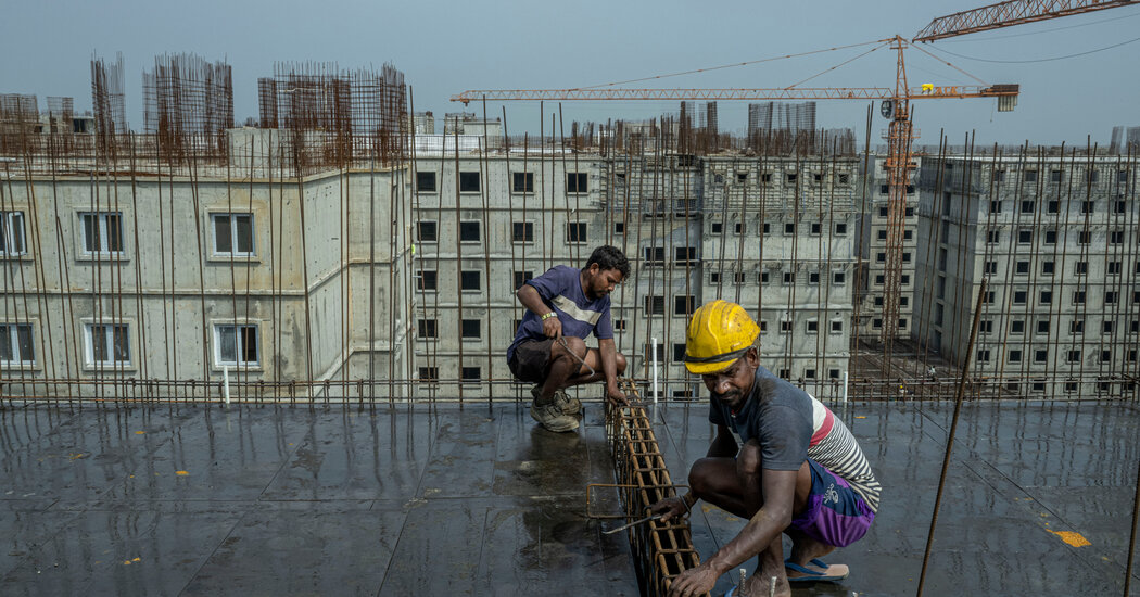 5 Things to Know About India’s Economy Under Modi