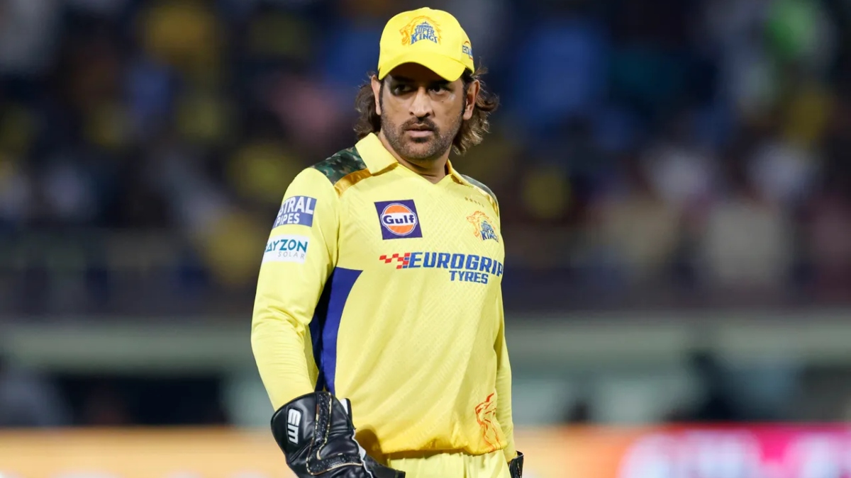 ms dhoni made big record and become first player to took 300 dismissal as a wicket keeper | 42 साल के MS Dhoni ने बनाया बड़ा रिकॉर्ड, ऐसा करने वाले दुनिया के पहले खिलाड़ी बने