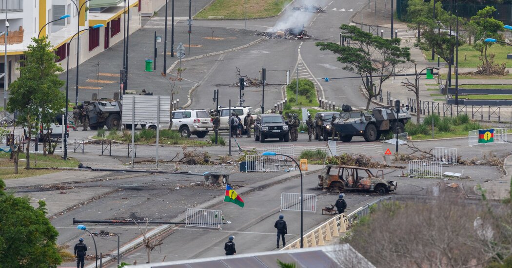 President Macron Arrives in New Caledonia, French Territory on Brink of Civil War