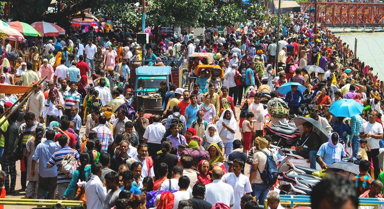 वृद्धि या गिरावट? विश्व आबादी के नवीनतम रुझानों पर एक नज़र