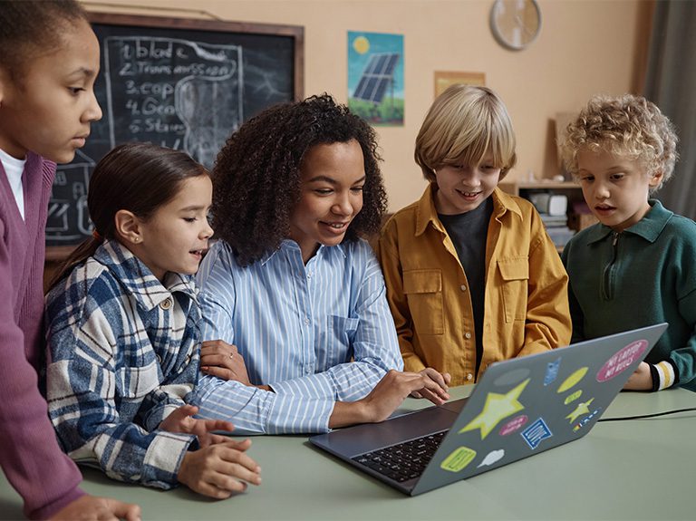 Six Tips for Introducing Kids to Laptops